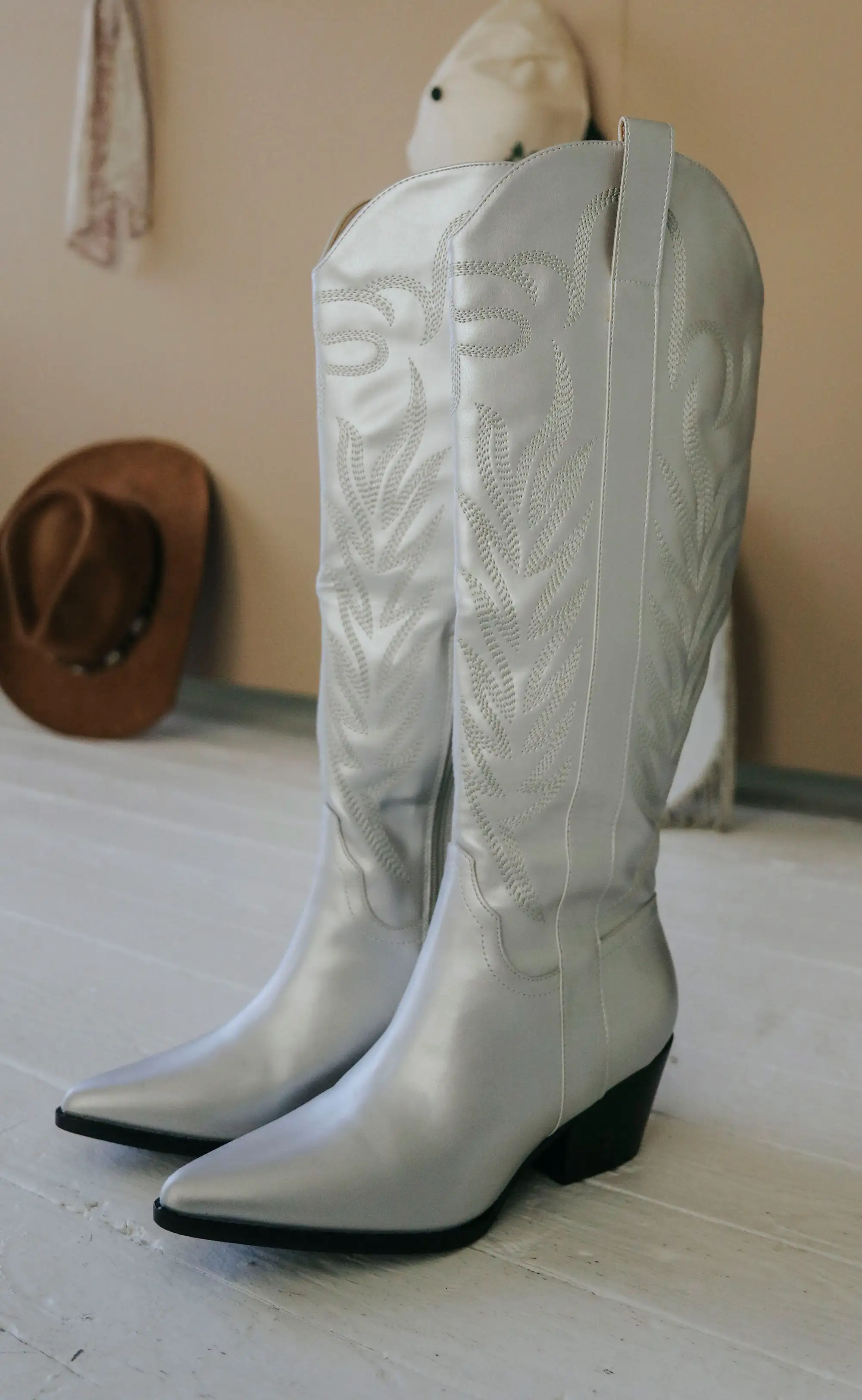 cash cowboy boot - chrome