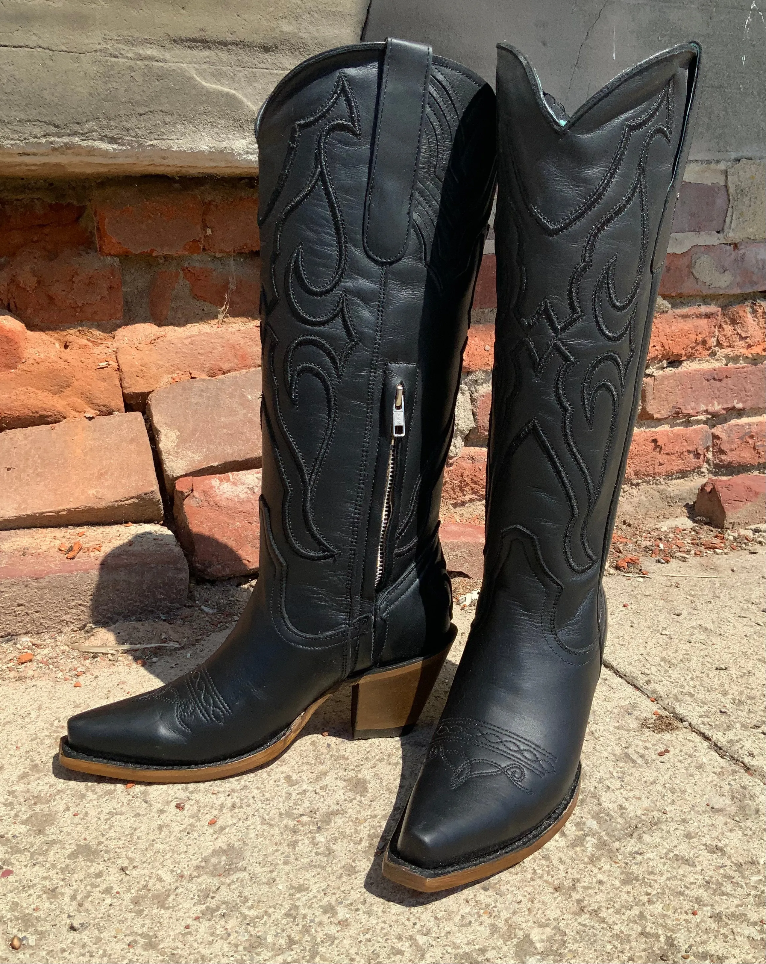 Corral Women's Tall Black Snip Toe Cowgirl Boot Z5075