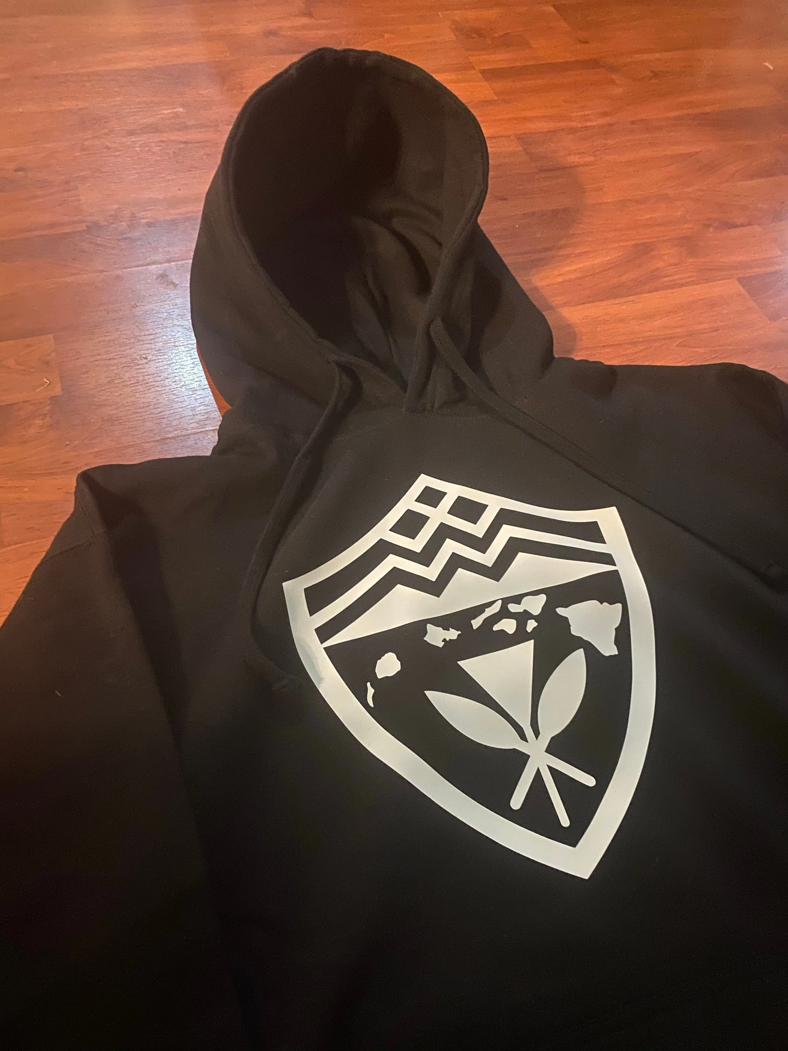 Hawaii Shield Glow Hoodies Glow in the Dark