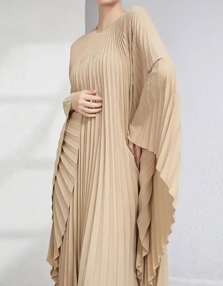 Long Pleated Oversized Dress