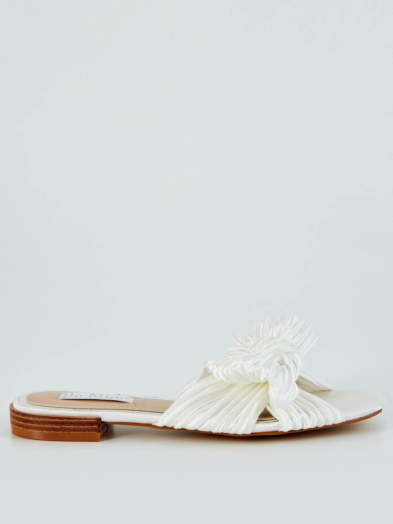 Raid Bowie Bridal Knot Flat Sandal - Ivory