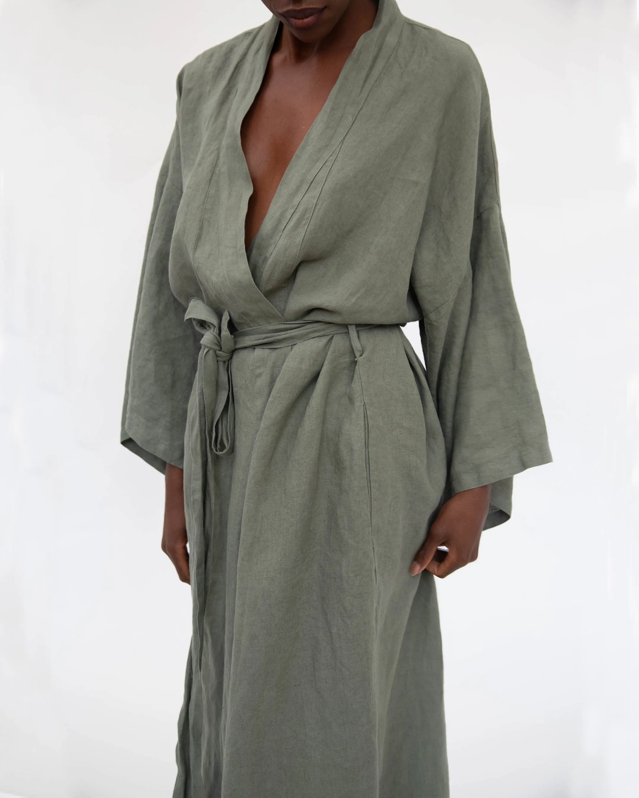 Sai Full-Length Linen Robe