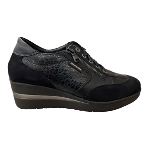 Sneakers da donna  nero Cod: Patrizia