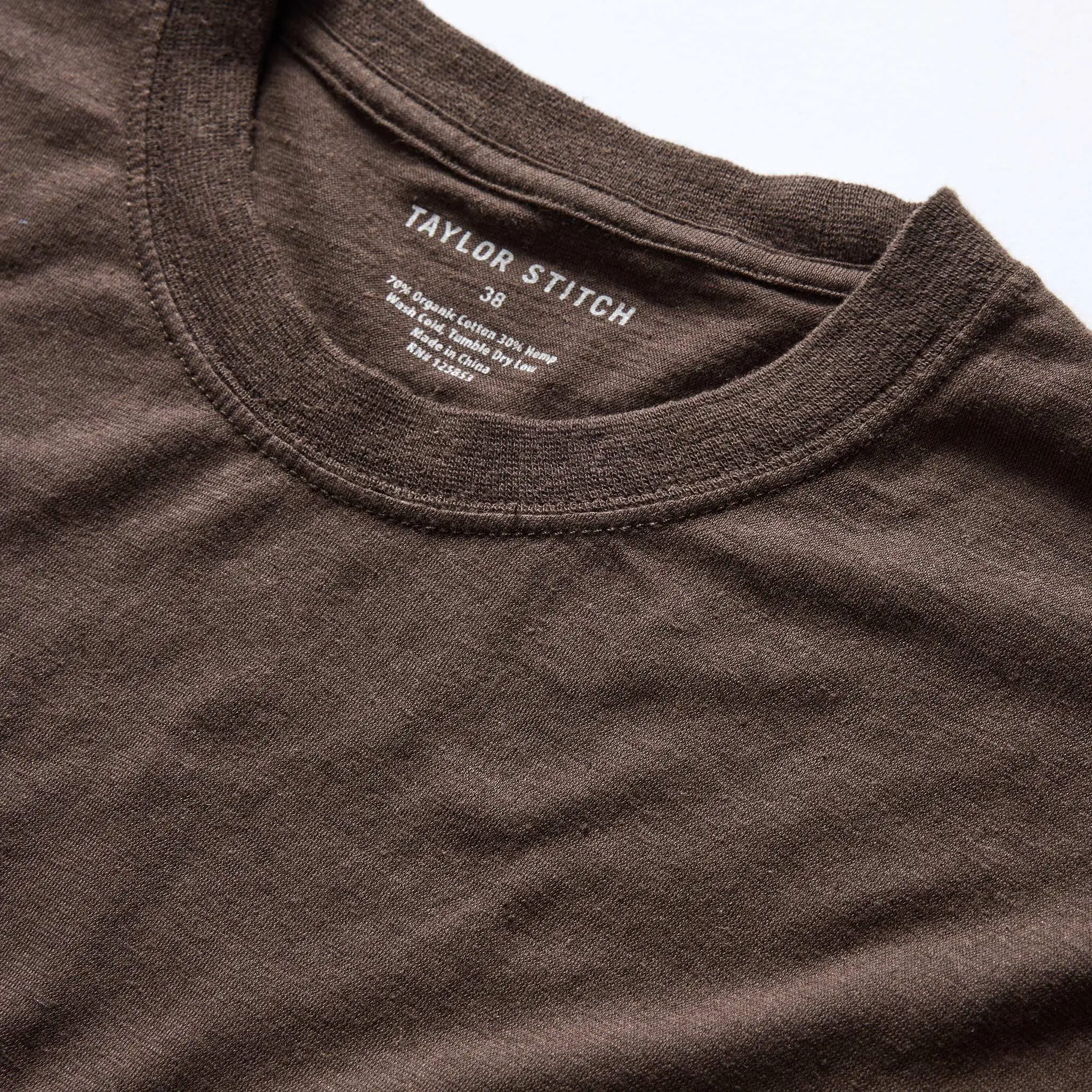 The Cotton Hemp Tee in Soil