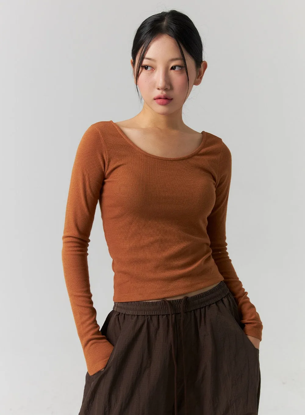 U-Neck Long Sleeve Top CD27