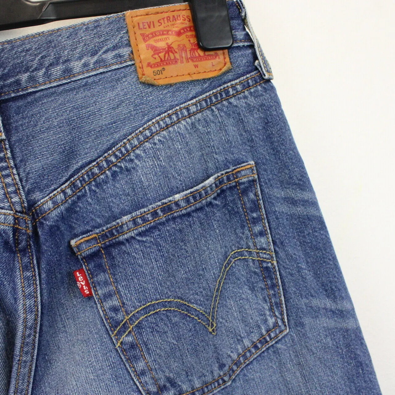 Womens LEVIS 501 Jeans Mid Blue | W31 L32